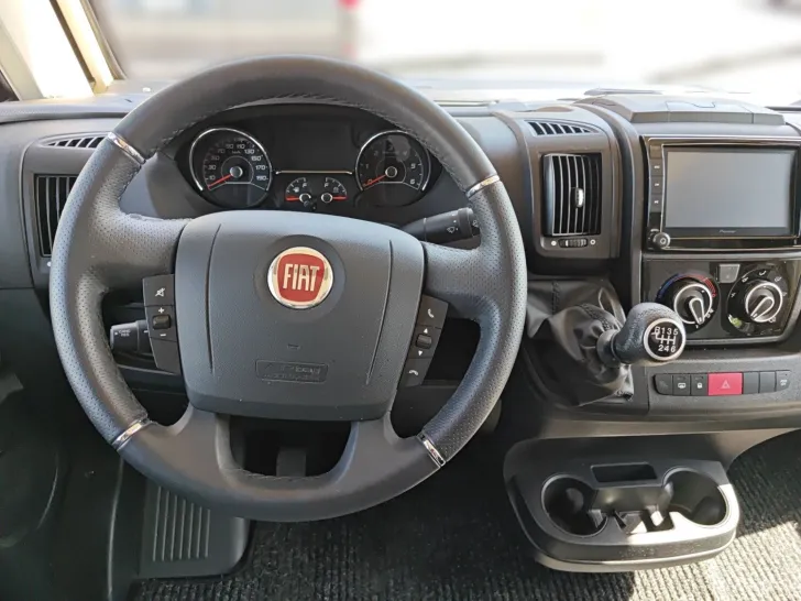 Fahrzeugbild Knaus Van i 650 MEG #8