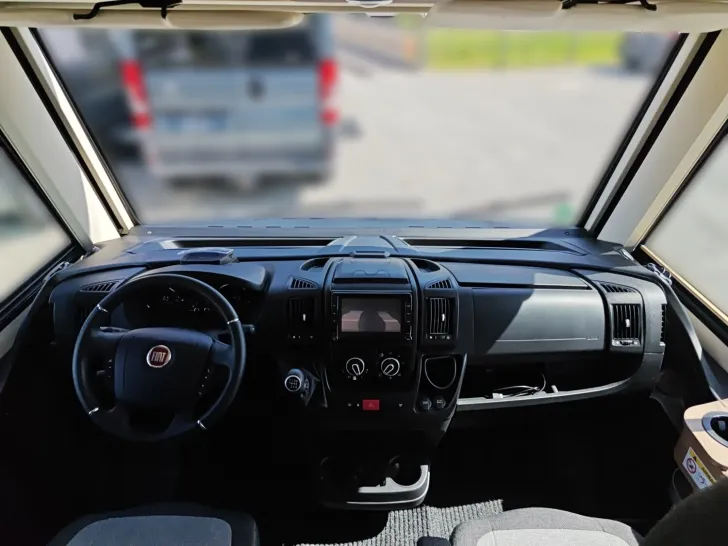 Fahrzeugbild Knaus Van i 650 MEG #10