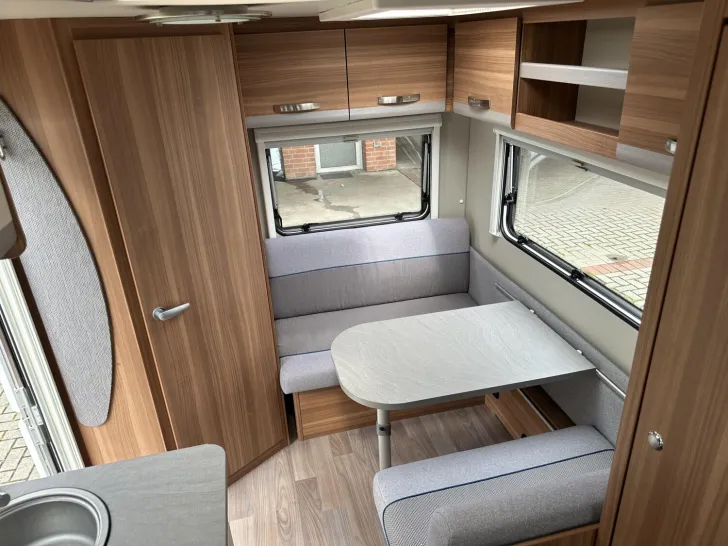 Fahrzeugbild Weinsberg CaraOne 390 QD #7