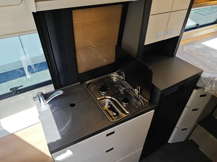 Fahrzeugbild Malibu Genius performance 4x4 641 LE Sie Sparen 36.500 #13