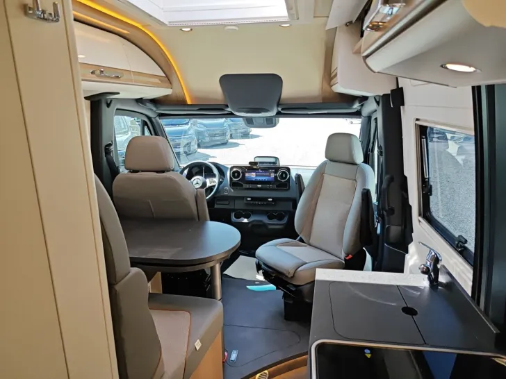 Fahrzeugbild Malibu Genius performance 4x4 641 LE Sie Sparen 36.500 #19