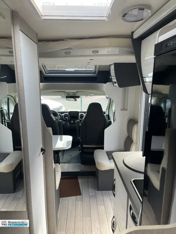 Fahrzeugbild Forster T 699 EB 140 PS * Automatik * 3,5 t #12