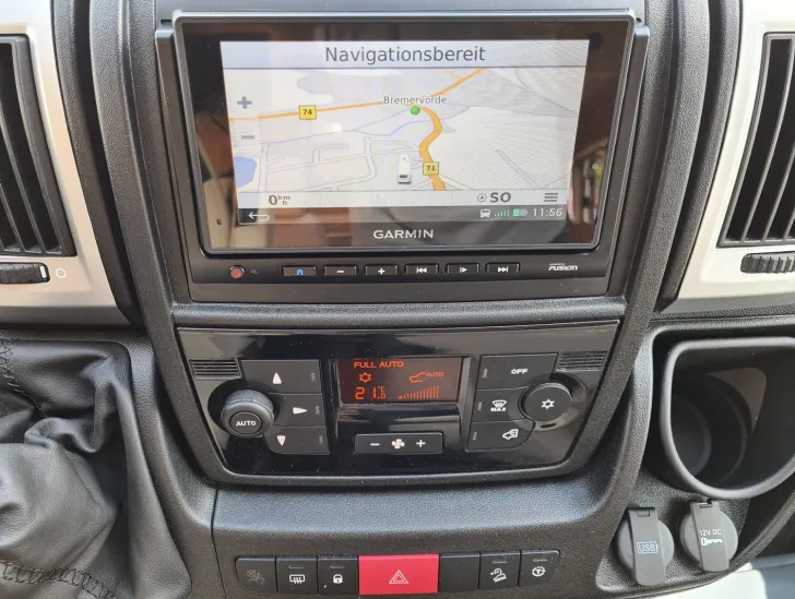 Fahrzeugbild LMC Cruiser 663 G "Grey Selection 150" *Solar + WR* #11