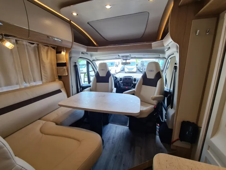 Fahrzeugbild LMC Cruiser 663 G "Grey Selection 150" *Solar + WR* #18