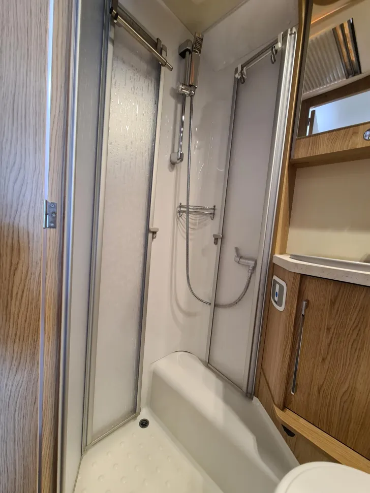 Fahrzeugbild LMC Cruiser 663 G "Grey Selection 150" *Solar + WR* #25