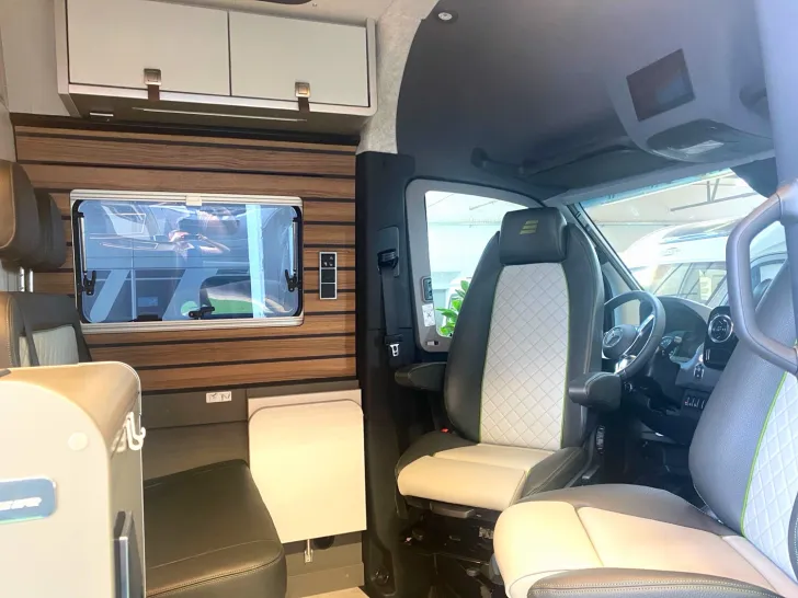 Fahrzeugbild Hymer Grand Canyon S CrossOver 600  !!! Abverkauf Vorführwagen !!! #17