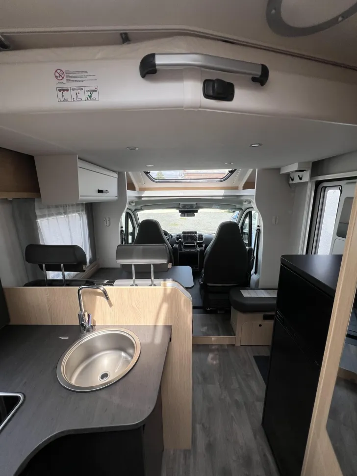 Fahrzeugbild Sunlight Adventure T 67S *Automatik*Combi-E*Hubbett*Navi* #8