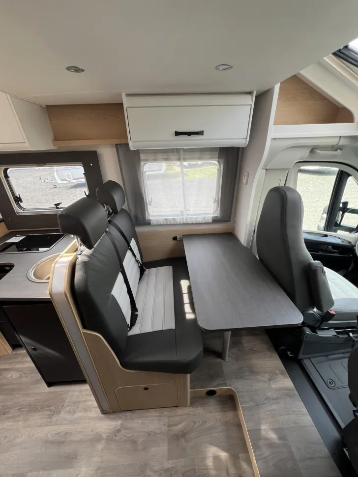 Fahrzeugbild Sunlight Adventure T 67S *Automatik*Combi-E*Hubbett*Navi* #12