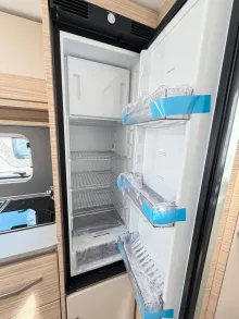 Fahrzeugbild Fendt Bianco Activ 560 SKM/2.000 kg/City Wasser/TV-Hal #14