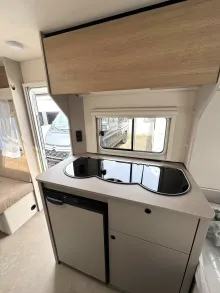 Fahrzeugbild LMC Sassino 460 E #8