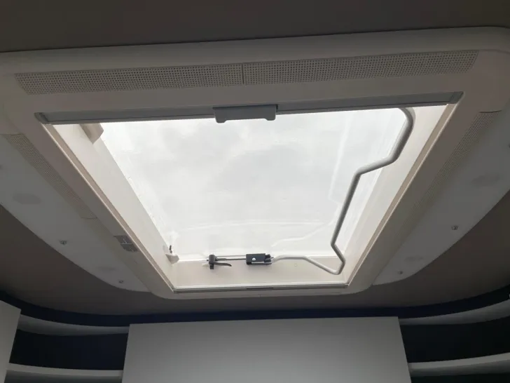 Fahrzeugbild Dethleffs c-go 495 FR Sicherheitspaket! #15