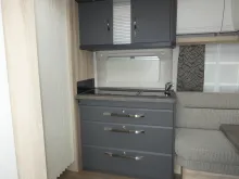Fahrzeugbild Hobby De Luxe 495 WFB - Luftvorzelt, Mover, Combi 6E #14