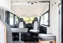 Fahrzeugbild Sunlight Adventure I 67S mit 100 Watt Solar #15