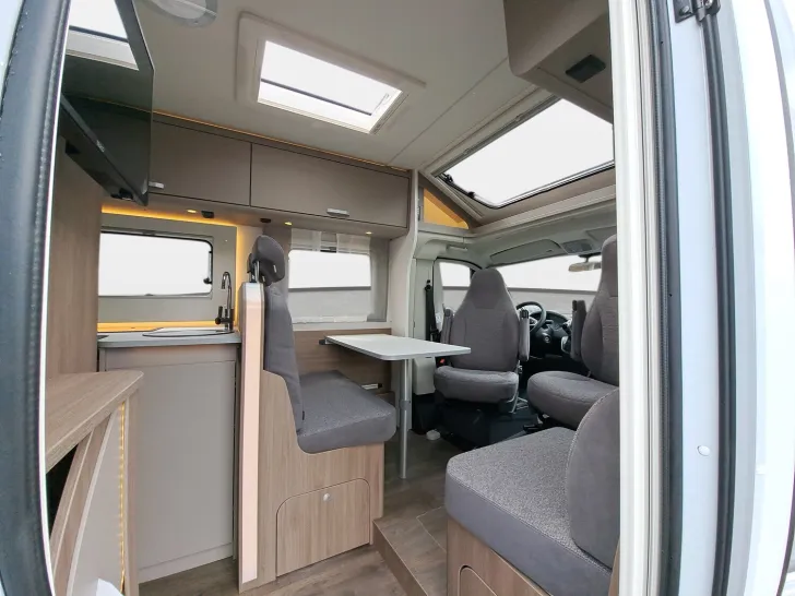 Fahrzeugbild Carado T 328 Pro+ Automatik, Solar, LTE, TV #8