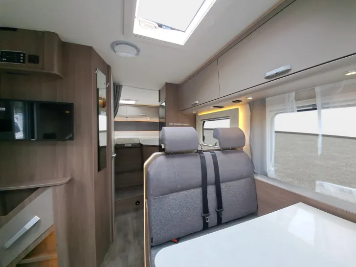Fahrzeugbild Carado T 328 Pro+ Automatik, Solar, LTE, TV #9