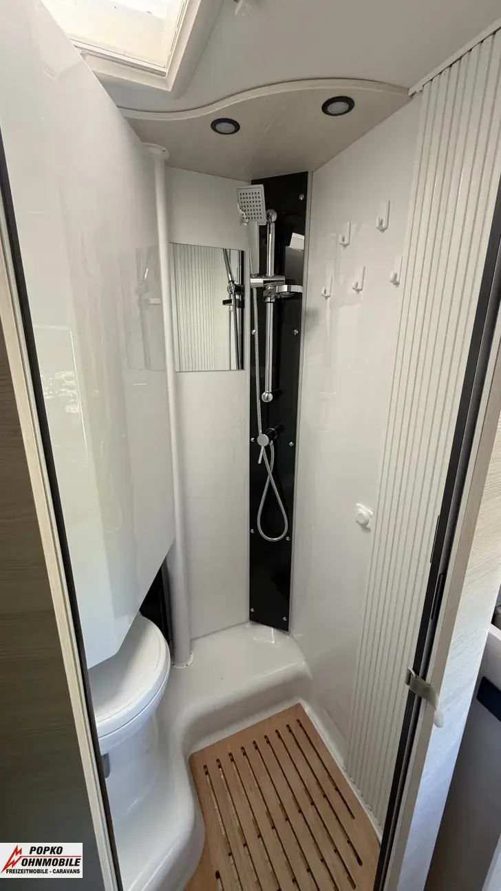Fahrzeugbild Chausson Teilintegrierte 627GA Titanium Premium TOP GEPFLEGT #14