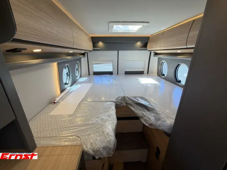 Fahrzeugbild Malibu Van First Class - Two Rooms 640 LE RB charming GT skyview #5