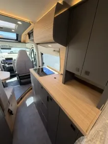 Fahrzeugbild Malibu Van First Class - Two Rooms 640 LE RB charming GT skyview #7