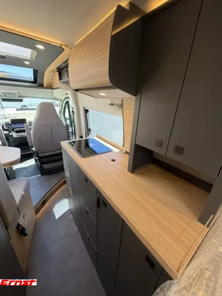 Fahrzeugbild Malibu Van First Class - Two Rooms 640 LE RB charming GT skyview #7