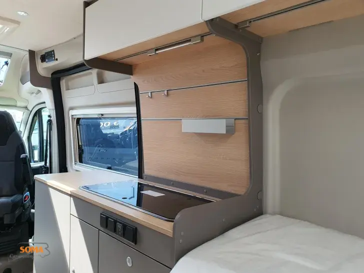 Fahrzeugbild LMC Innovan 640 - SOMA Van Edition #15