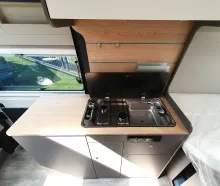 Fahrzeugbild LMC Innovan 640 - SOMA Van Edition #16