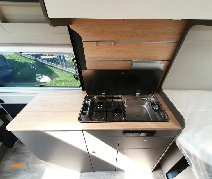 Fahrzeugbild LMC Innovan 640 - SOMA Van Edition #16