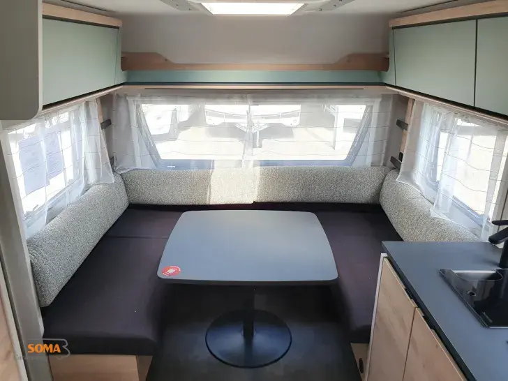 Fahrzeugbild Dethleffs Camper 730 FKR Family snow 2 Etagenb. f.4 Kinder #6
