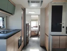 Fahrzeugbild Dethleffs Camper 730 FKR Family snow 2 Etagenb. f.4 Kinder #7