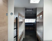 Fahrzeugbild Dethleffs Camper 730 FKR Family snow 2 Etagenb. f.4 Kinder #12