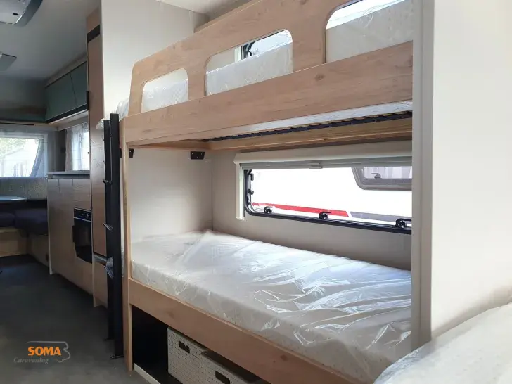 Fahrzeugbild Dethleffs Camper 730 FKR Family snow 2 Etagenb. f.4 Kinder #13