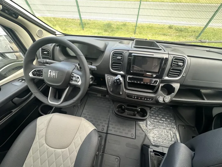 Fahrzeugbild Weinsberg CaraSuite 700 DX #11