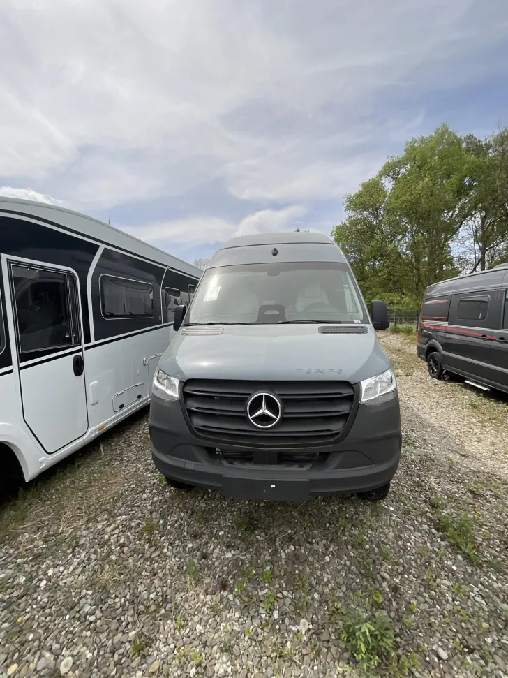 Fahrzeugbild Hymer Grand Canyon S 600 #3