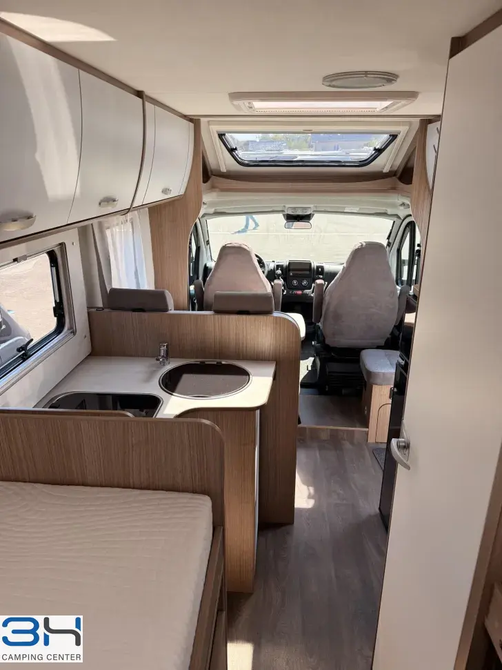 Fahrzeugbild Carado Clever+ T 338 #7
