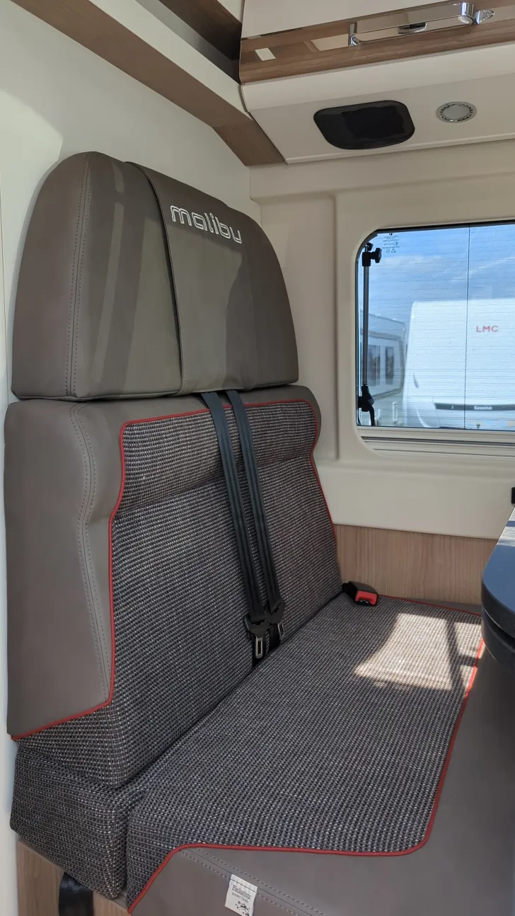 Fahrzeugbild Malibu Van Comfort 600 DB charming GT skyview #11