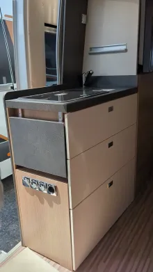 Fahrzeugbild Malibu Van Comfort 600 DB charming GT skyview #12