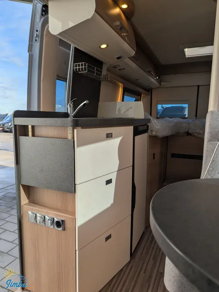 Fahrzeugbild Malibu Van Compact 600 LE 140 PS / Automatik, 141 - 2322 #11