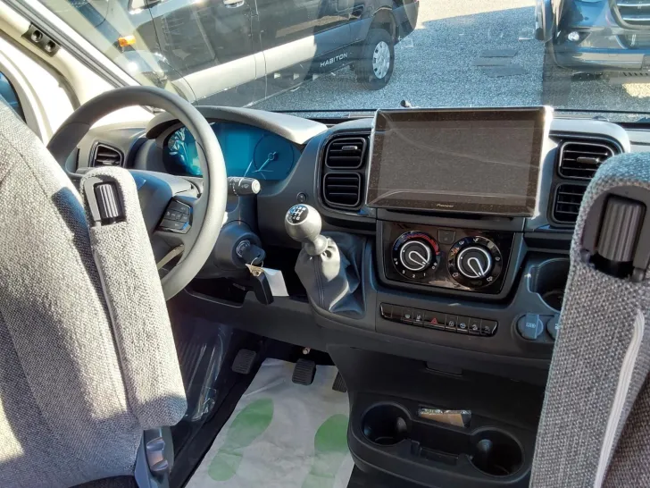 Fahrzeugbild Bürstner Papillon PC 6.0 Schlafdach, Dieselh., Gasfrei ! #11
