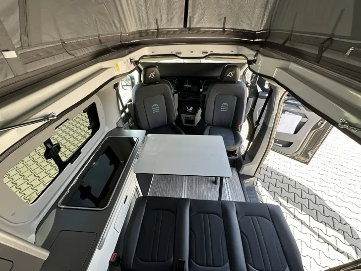 Fahrzeugbild Panama PEAK 10 + Active 4x4 GJR SCA Dach Verdunkel. #18
