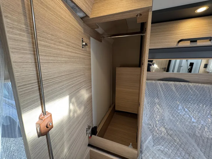 Fahrzeugbild Malibu T 480 RB QB K comfort Mercedes #31