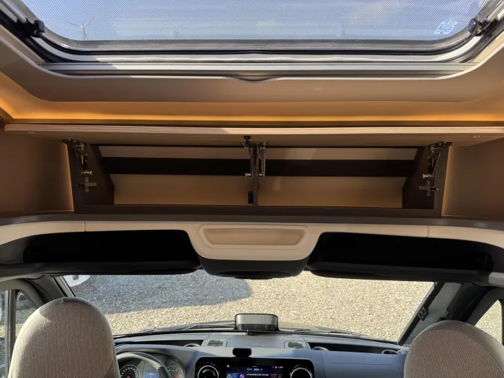 Fahrzeugbild Malibu T 480 RB QB K comfort Mercedes #32