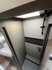 Fahrzeugbild Hymer B-Klasse MC I 680 Dieselheizung, Router, Solar #8