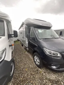 Fahrzeugbild Hymer B-Klasse MC T 680 *Hubbett*Autark*Solar* #4