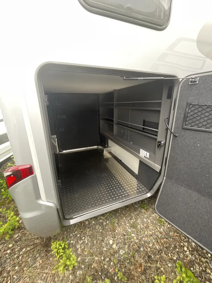 Fahrzeugbild Hymer B-Klasse MC T 680 *Hubbett*Autark*Solar* #5