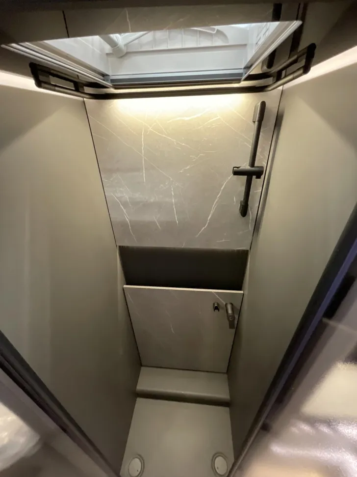 Fahrzeugbild Hymer B-Klasse MC T 680 *CLESANA* #8