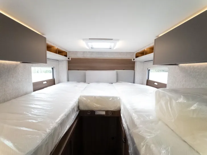 Fahrzeugbild LMC Cruiser 740 EL #13