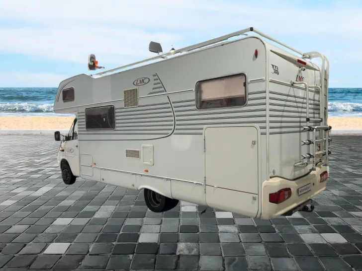 Fahrzeugbild LMC Liberty A 7405 G/Festbett/Garage/Klima/Markise #3
