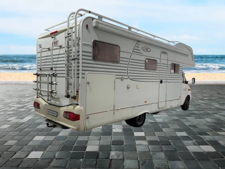 Fahrzeugbild LMC Liberty A 7405 G/Festbett/Garage/Klima/Markise #4