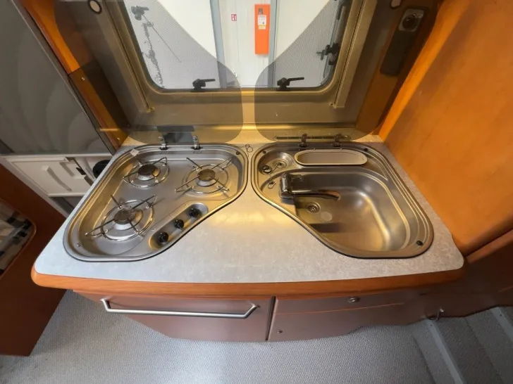 Fahrzeugbild LMC Liberty A 7405 G/Festbett/Garage/Klima/Markise #14