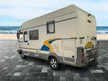 Fahrzeugbild Eura Mobil I 625 VB/Festbett/Hubbett/Garage/SAT/Solar #3