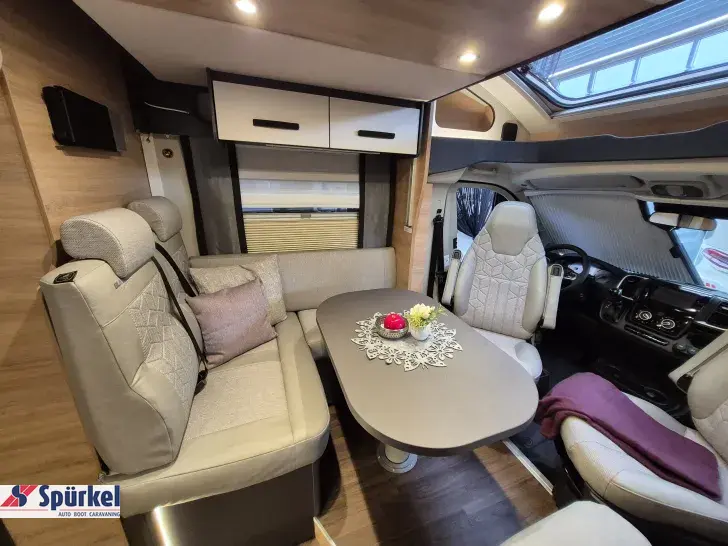 Fahrzeugbild Knaus L!VE WAVE 650 MEG Black Selection *TraumMobil*Autark e* #23